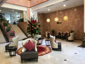 Гостиница Hotel Grand Continental Kuala Terengganu  Куала-Тренгану